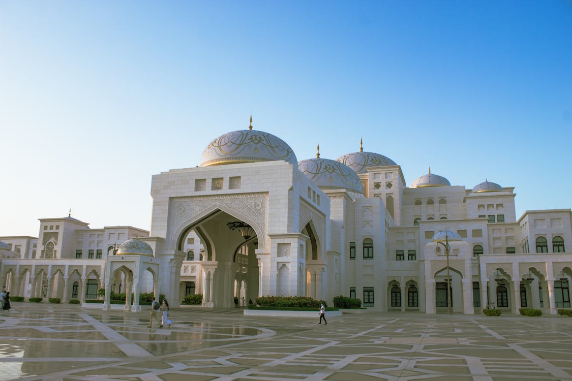 Qasr Al Watan Retail - Gallery Photo 3