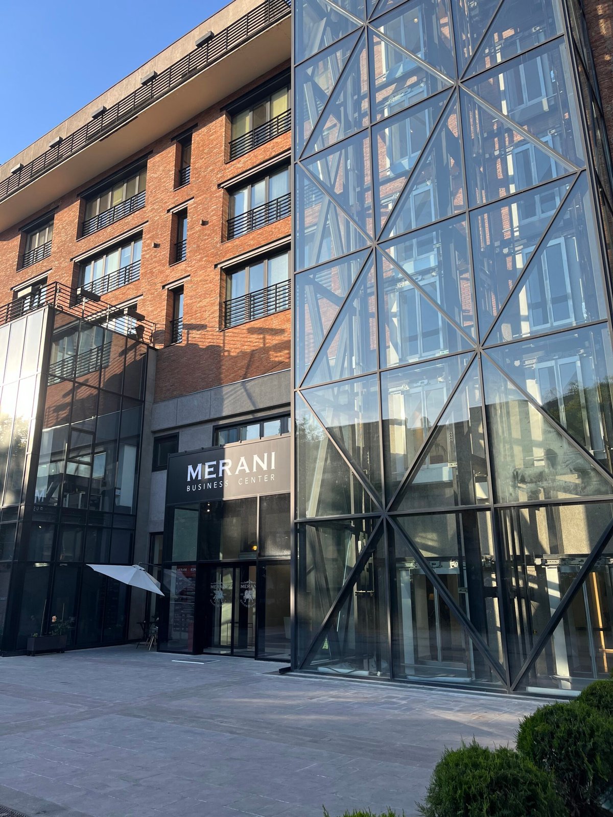 Mano Merani Merani Shopping Gallery, Tbilisi — Stores & Hours | Occupi