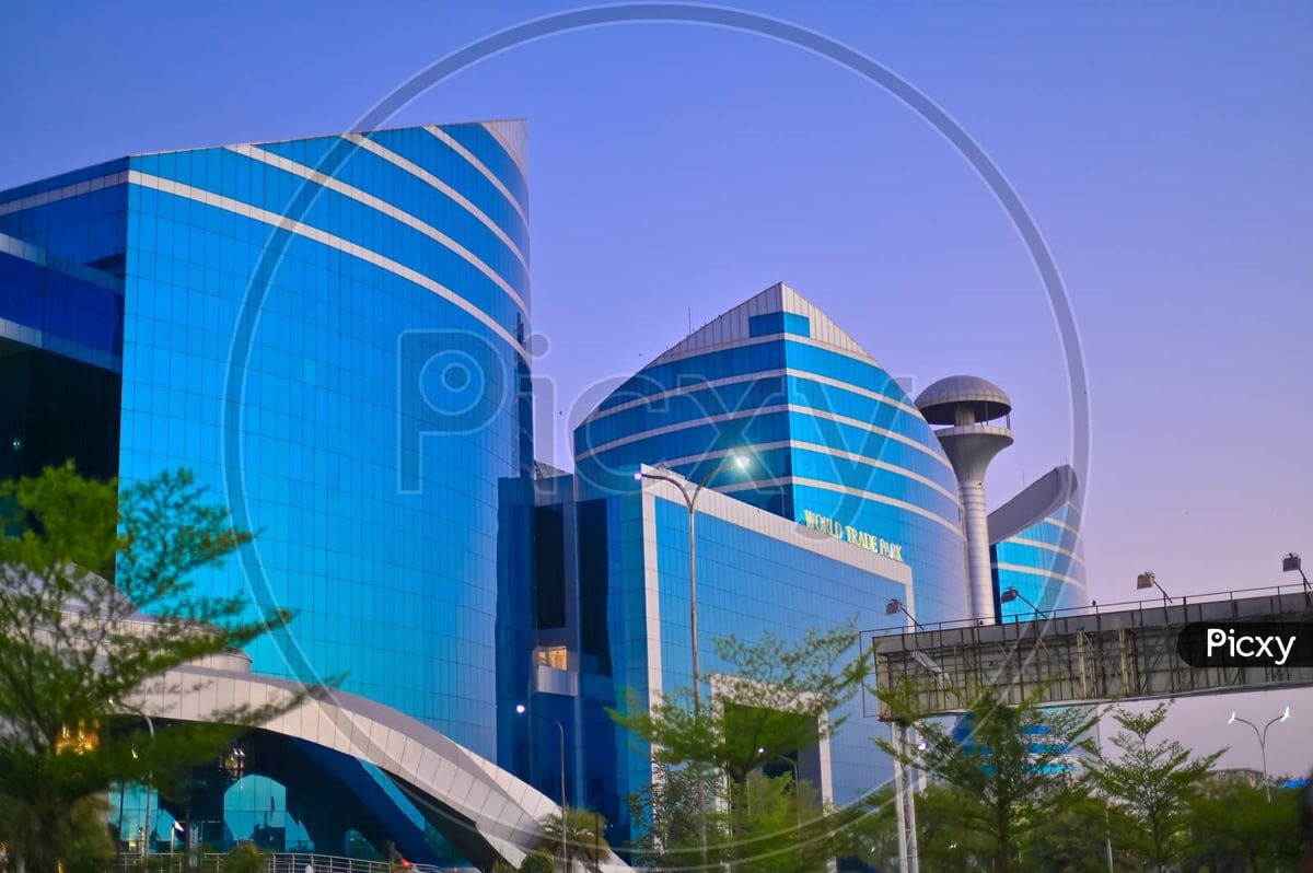 World Trade Park - Gallery Photo 11