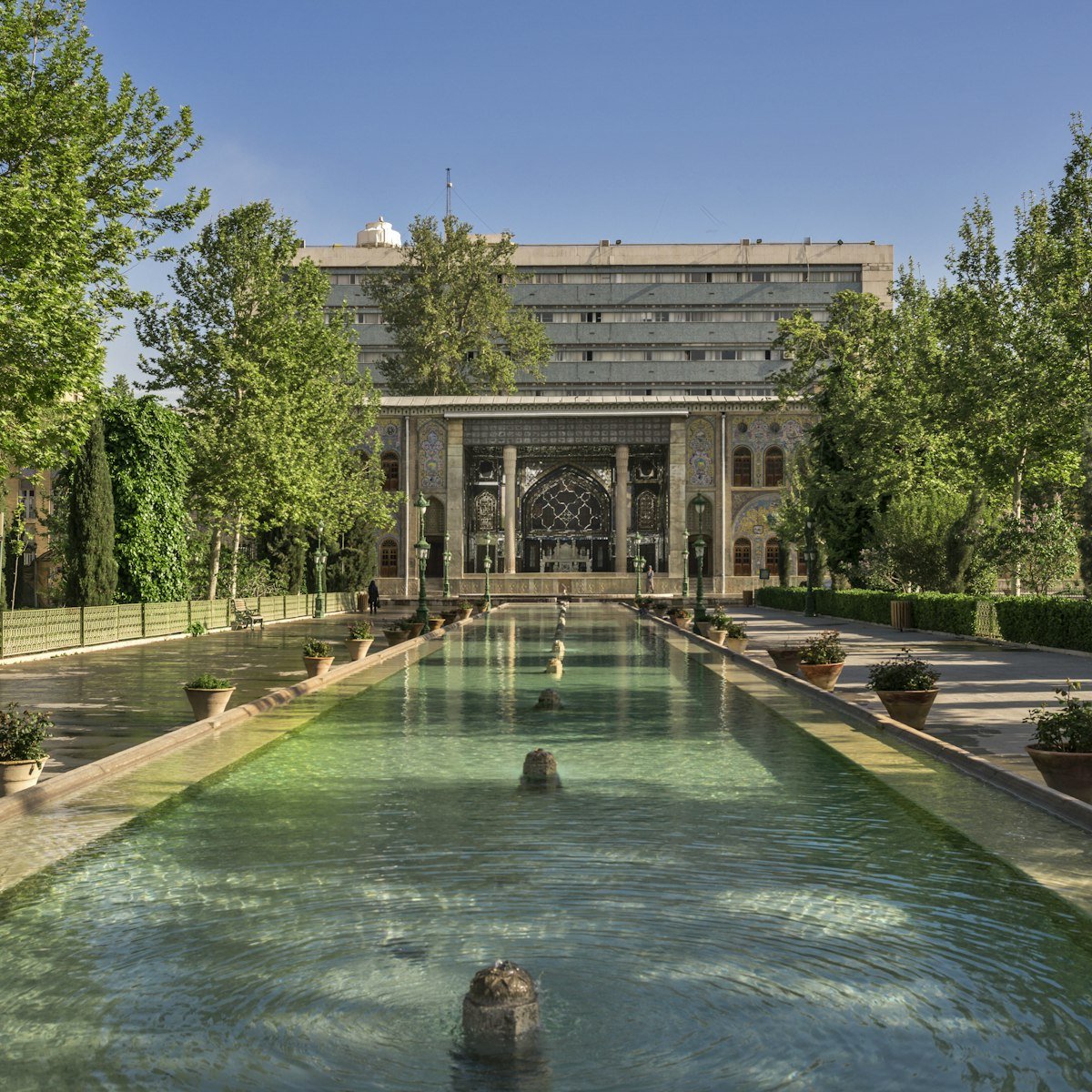 Laleh Park - Gallery Photo 6