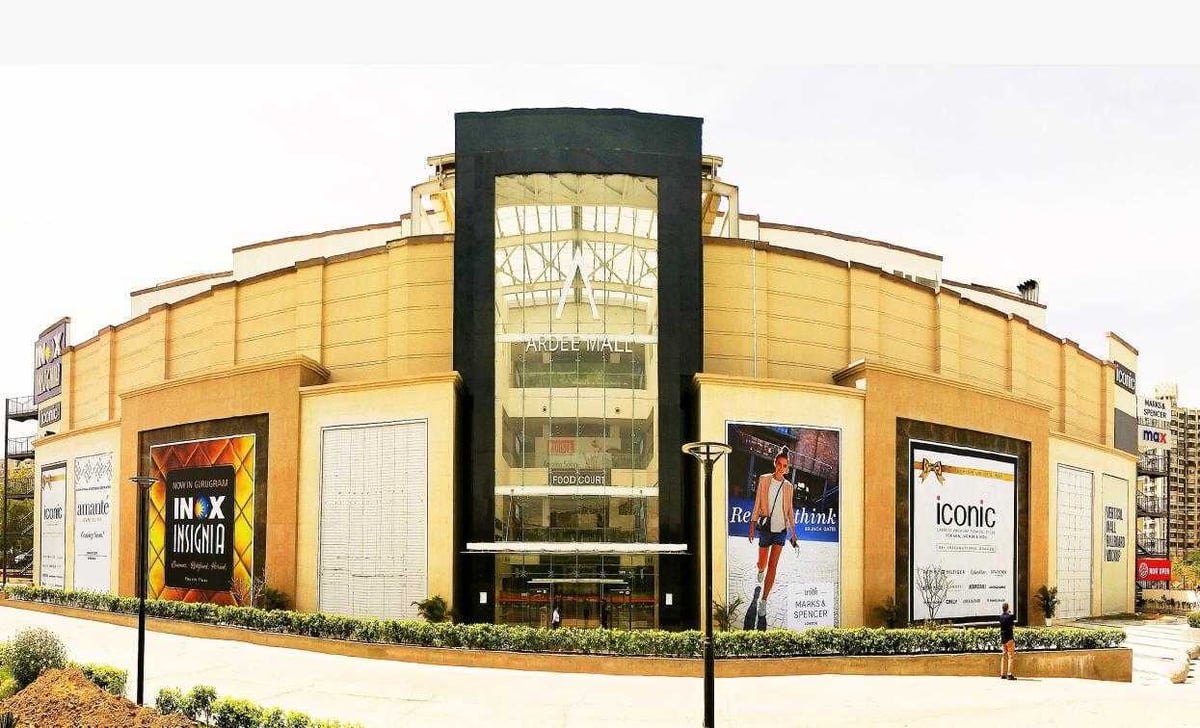 Jamalpur Shopping Complex - Gallery Photo 4