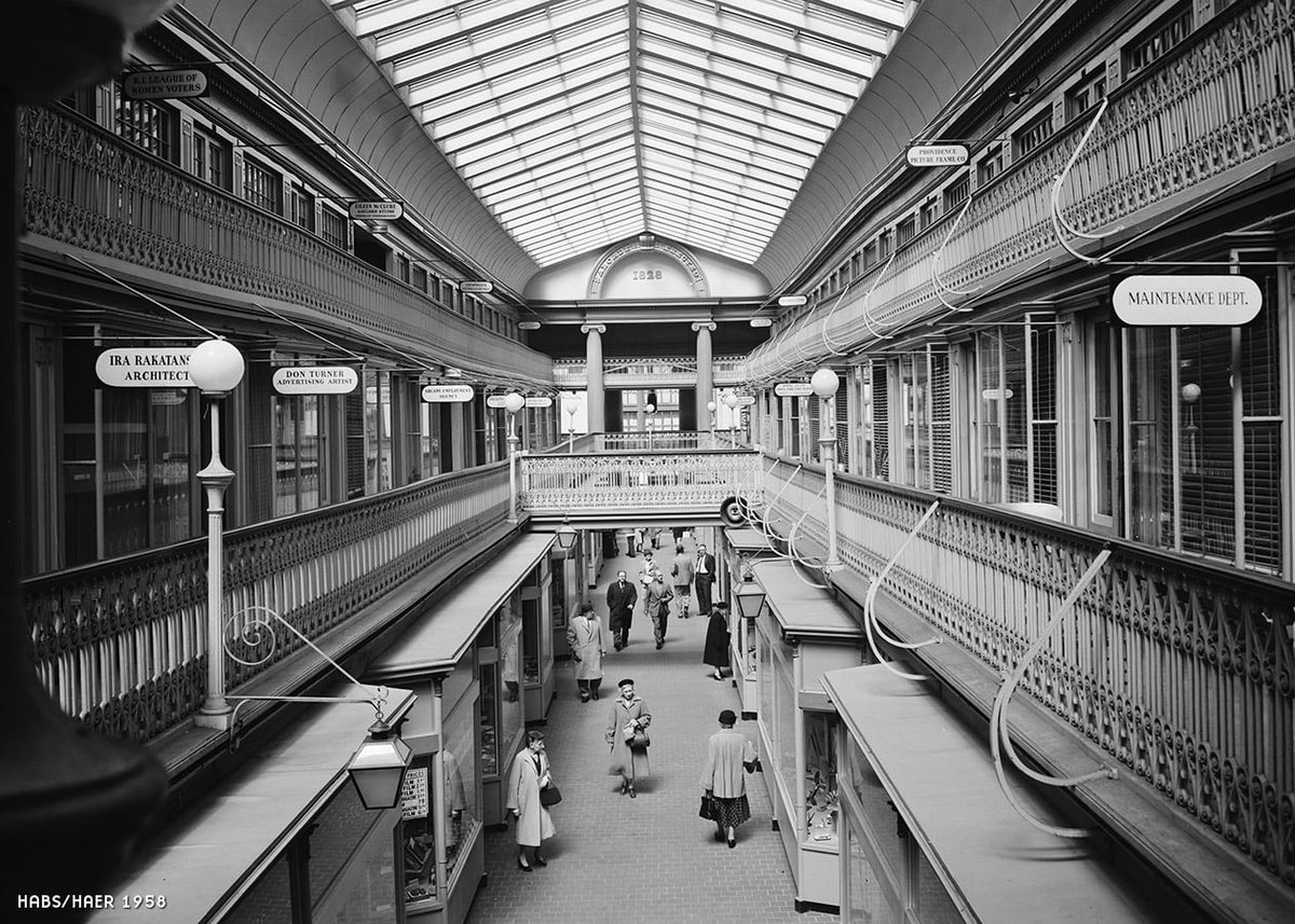 The Arcade - Gallery Photo 12