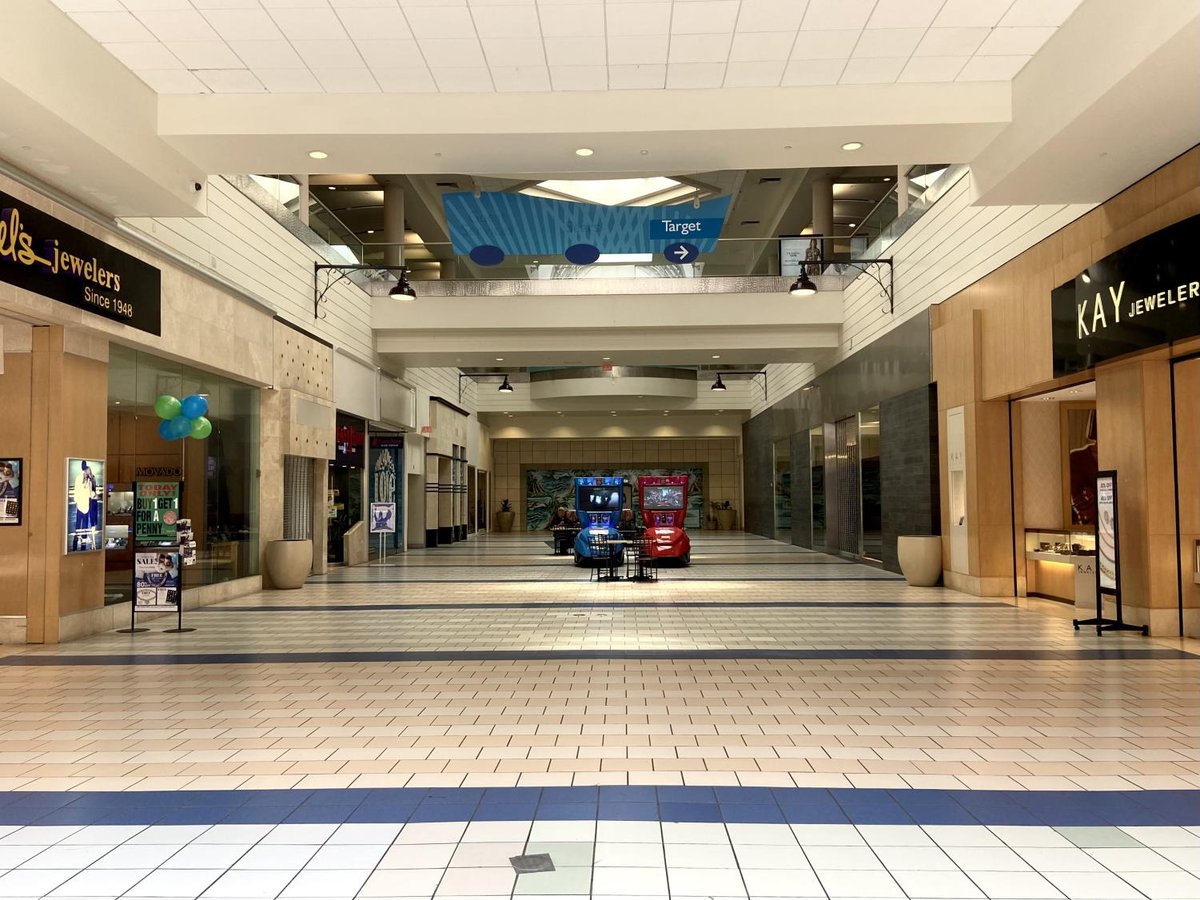Ventura Mall - Gallery Photo 7