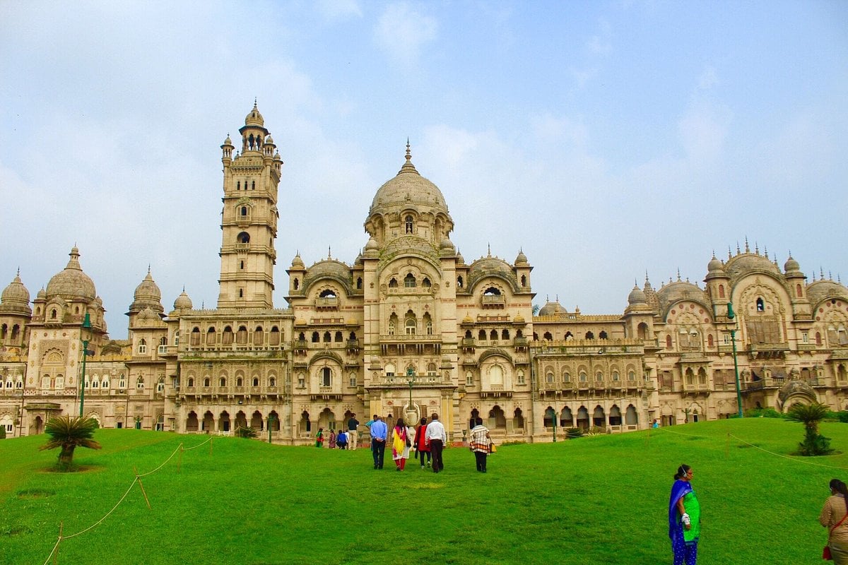 Essel Mall Vadodara - Gallery Photo 5