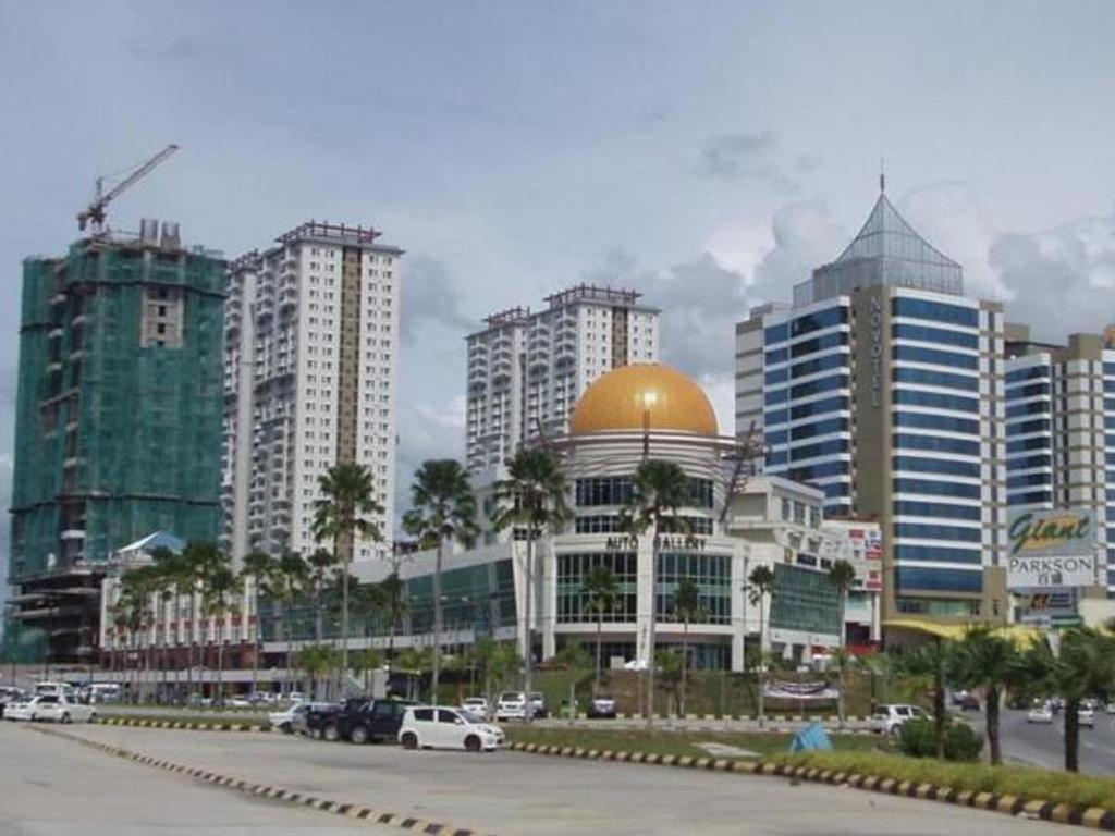 1 Borneo Hypermall - Gallery Photo 9