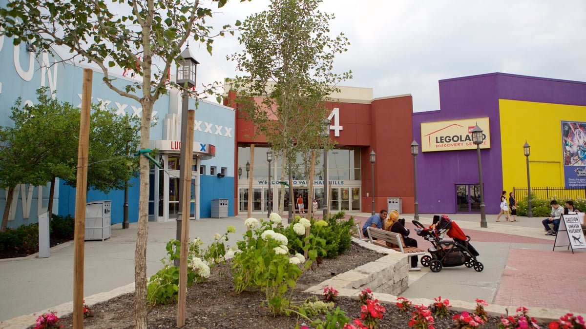 Vaughan Mills - Gallery Photo 4