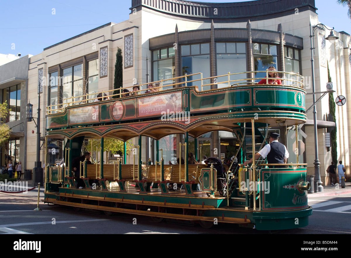 The Grove - Gallery Photo 3