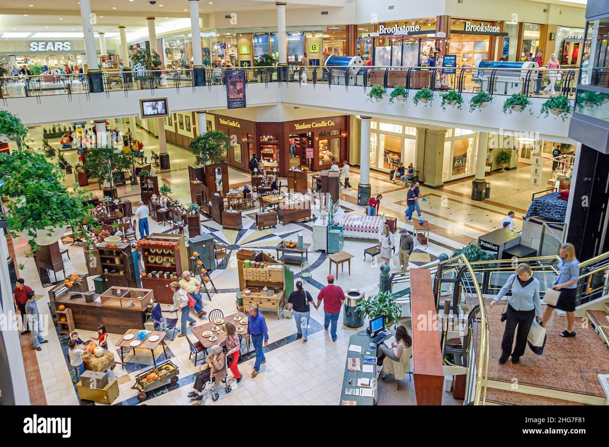 Crabtree Valley Mall - Gallery Photo 2