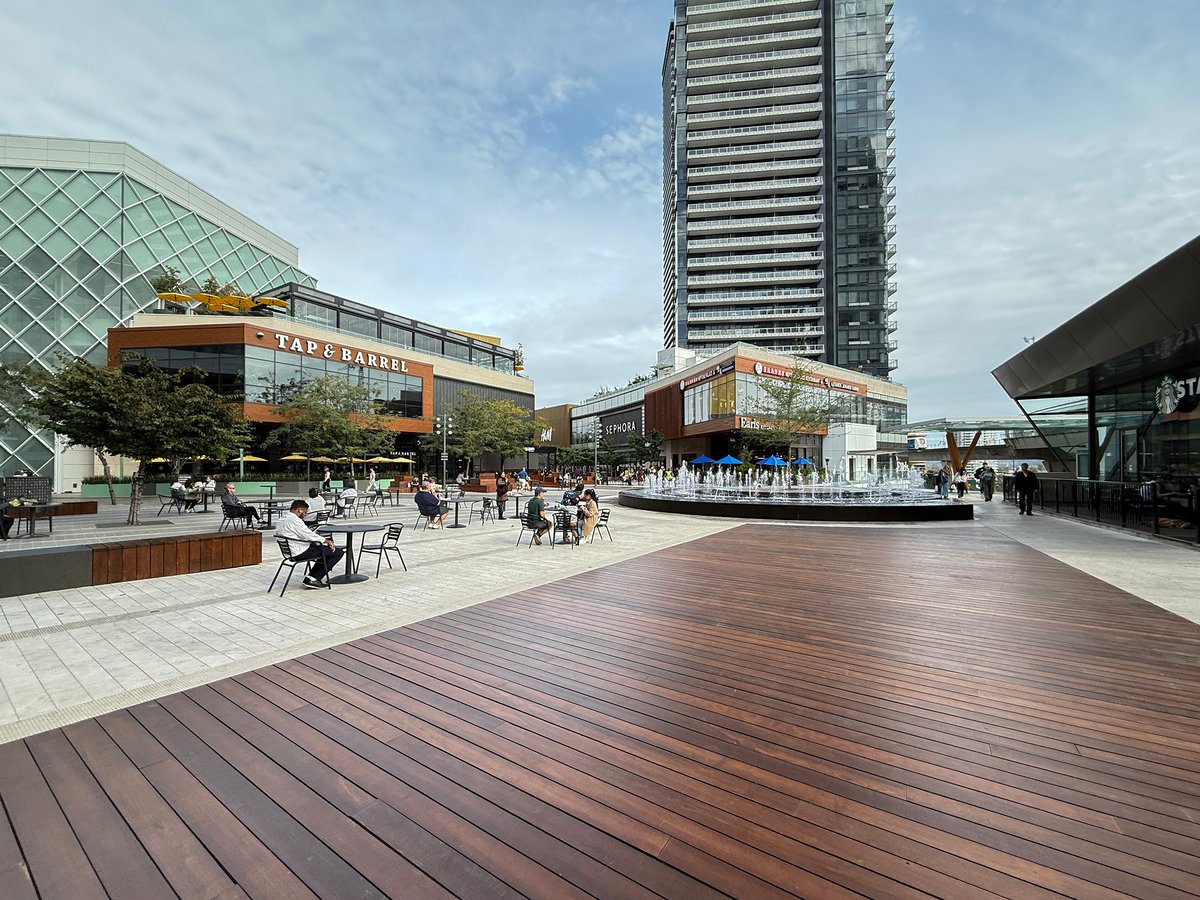 The Amazing Brentwood, Burnaby — Stores & Hours | Occupi