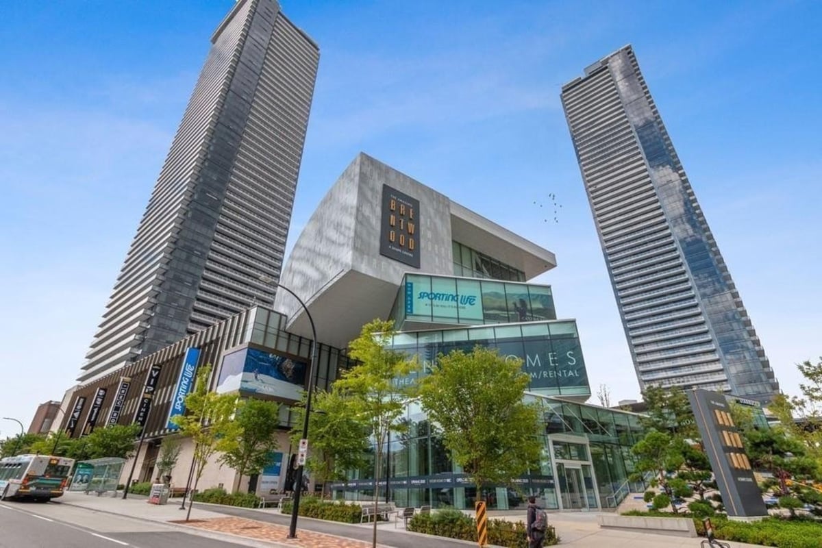 The Amazing Brentwood, Burnaby — Stores & Hours | Occupi