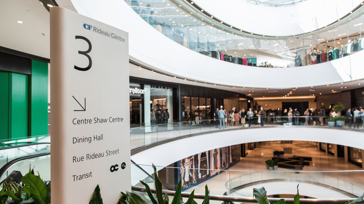 Cf Rideau Centre - Gallery Photo 3