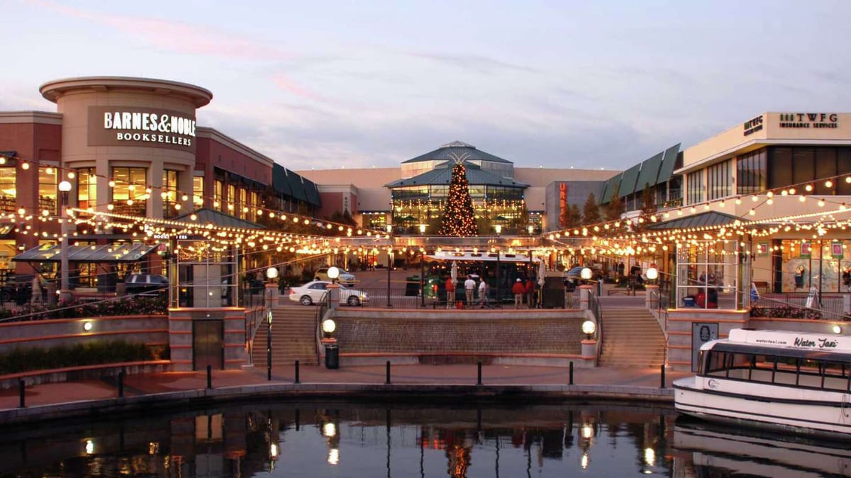 The Woodlands Mall - Gallery Photo 8