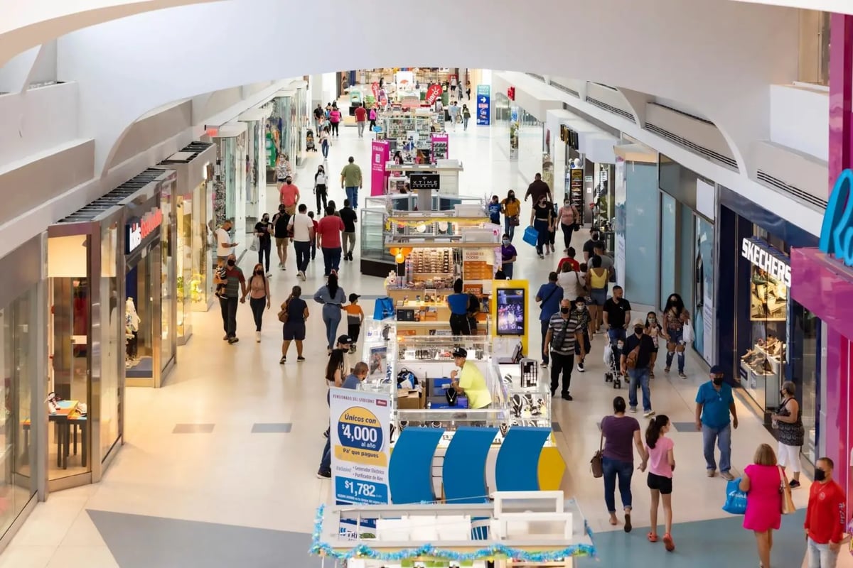 Plaza Hatillo - Gallery Photo 3
