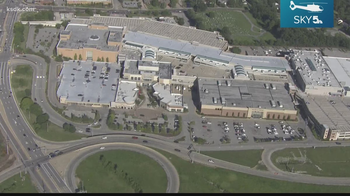 South County Center - Gallery Photo 10