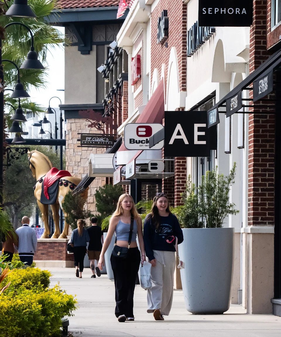St. Johns Town Center - Gallery Photo 11