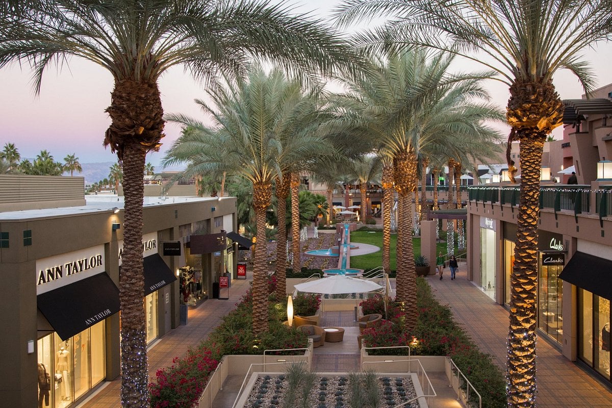 The Gardens On El Paseo - Gallery Photo 2
