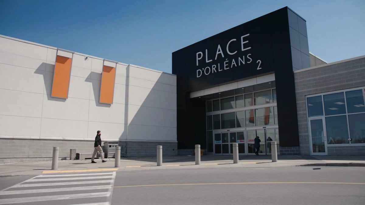 Place D'orléans - Gallery Photo 4