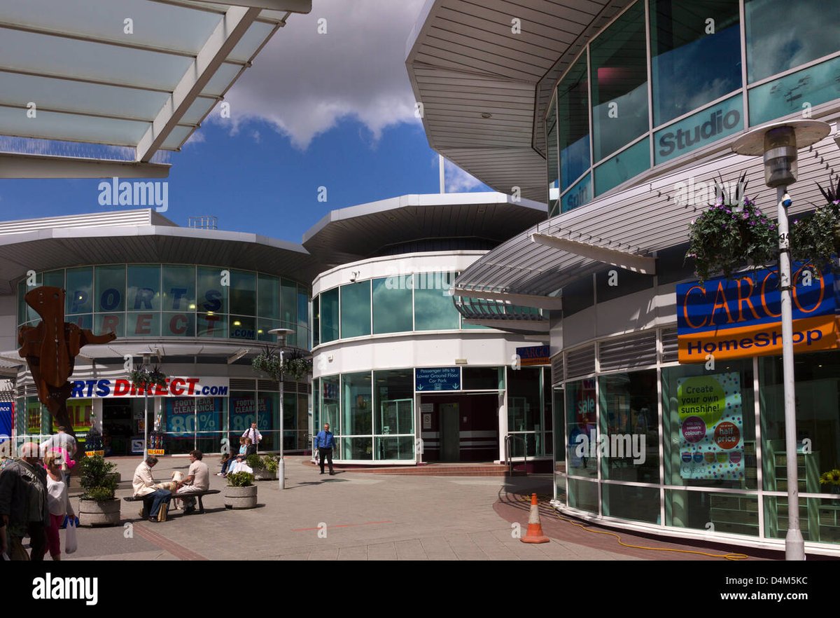 The Rushes Shopping Centre - Gallery Photo 3