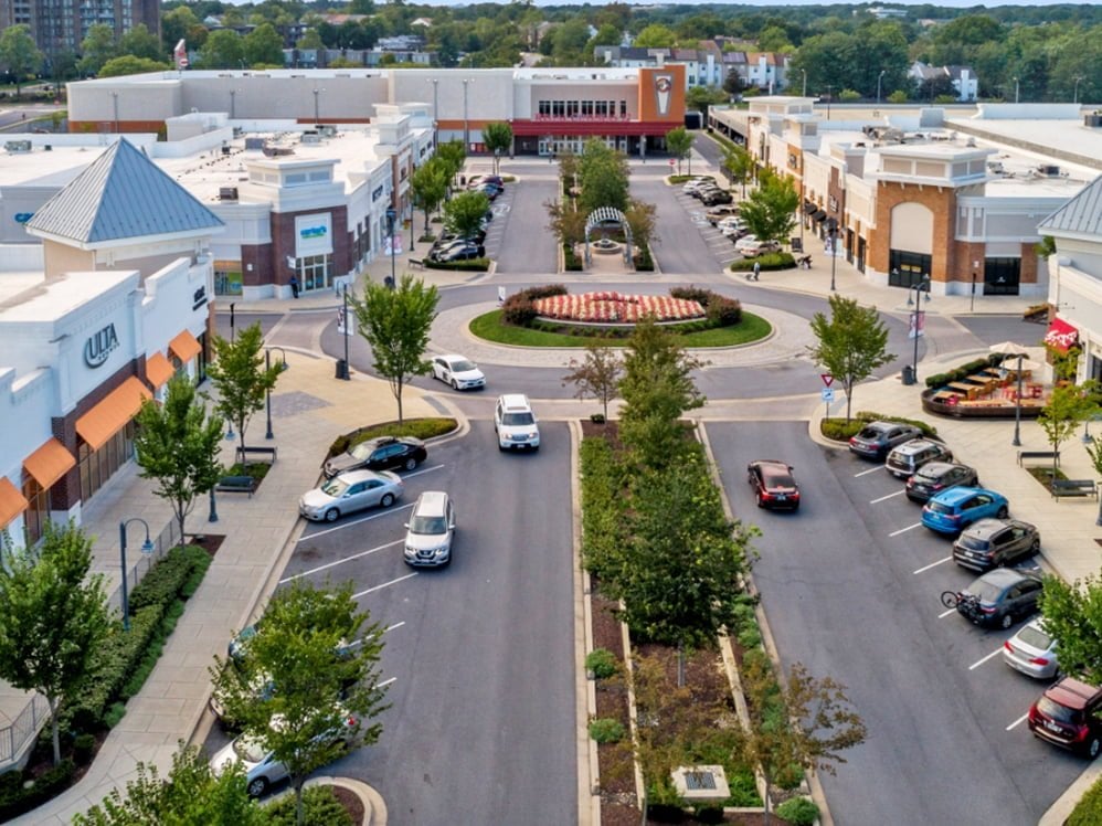Towne Centre At Laurel - Gallery Photo 2