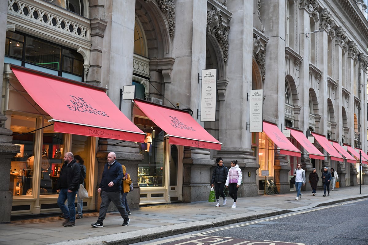 Royal Exchange Shopping Centre - Gallery Photo 4