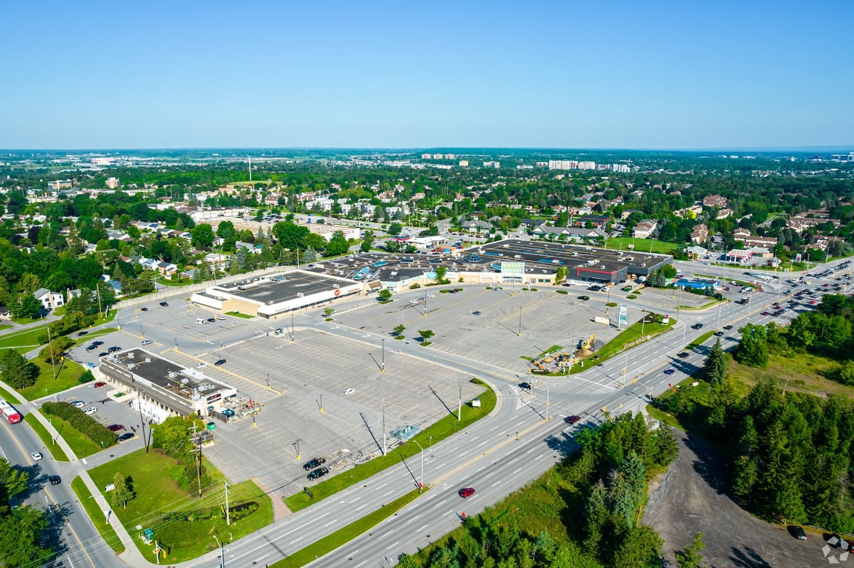 Hazeldean Mall - Gallery Photo 2