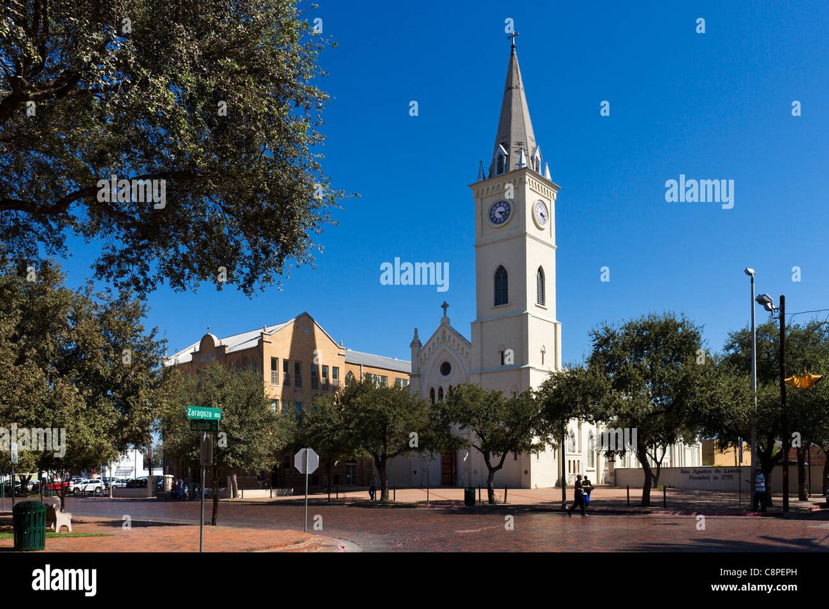 Plaza Sendero Nuevo Laredo - Gallery Photo 3
