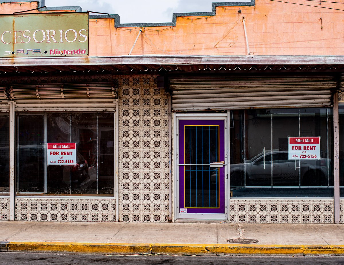 Plaza Sendero Nuevo Laredo - Gallery Photo 6