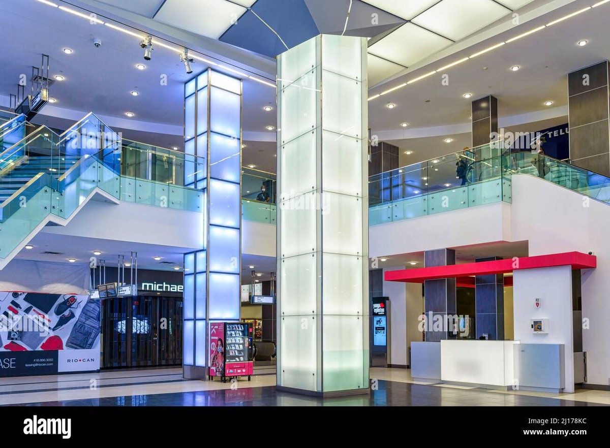 Yonge Eglinton Centre - Gallery Photo 3