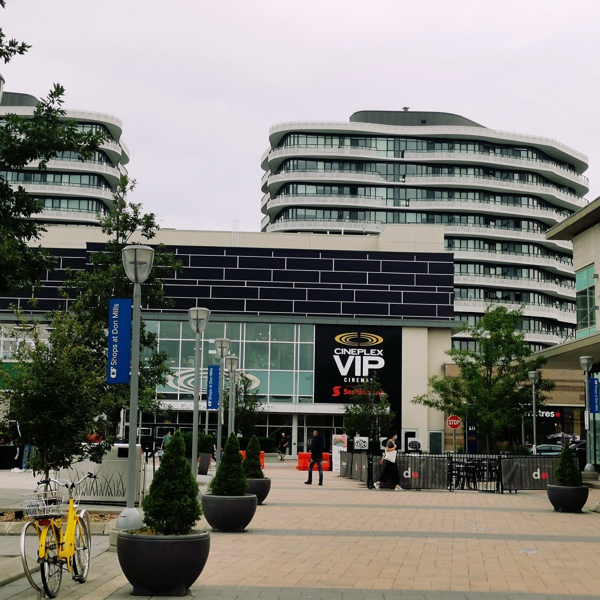 Cf Shops At Don Mills - Gallery Photo 1
