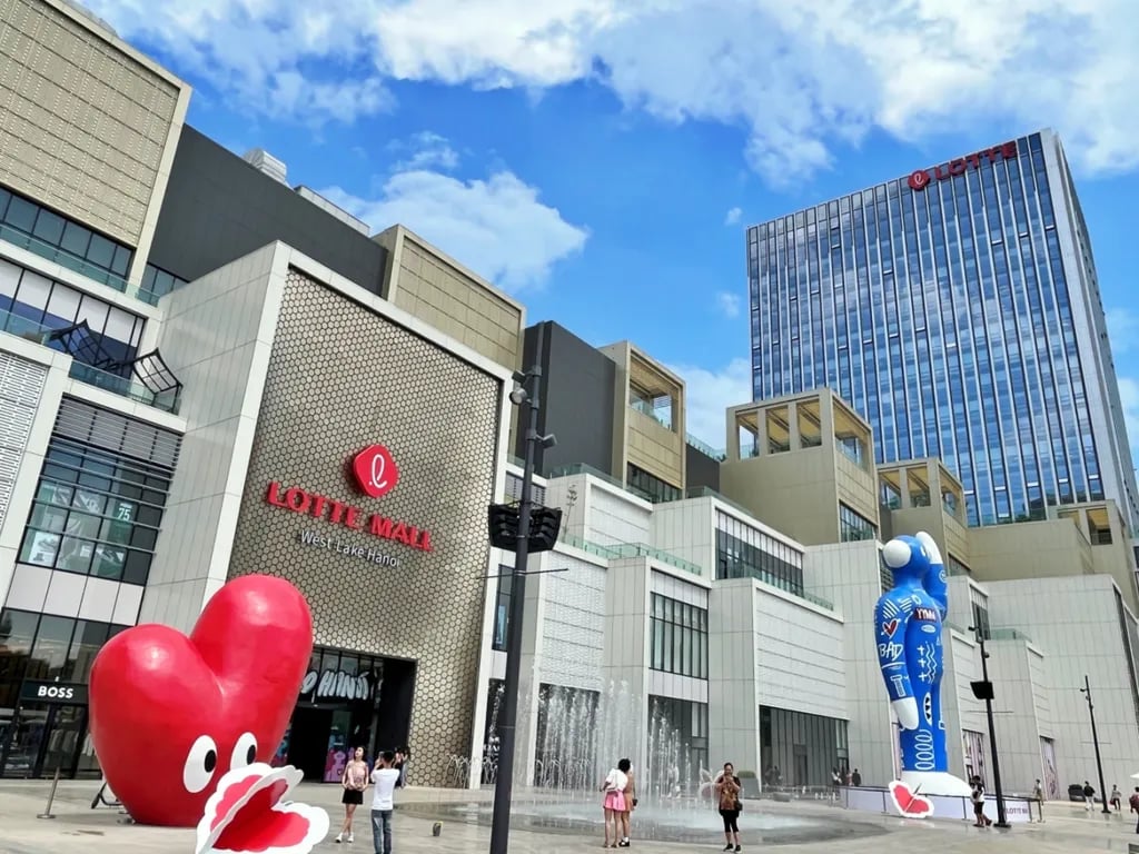 Lotte Mart Saigon Centre - Gallery Photo 4