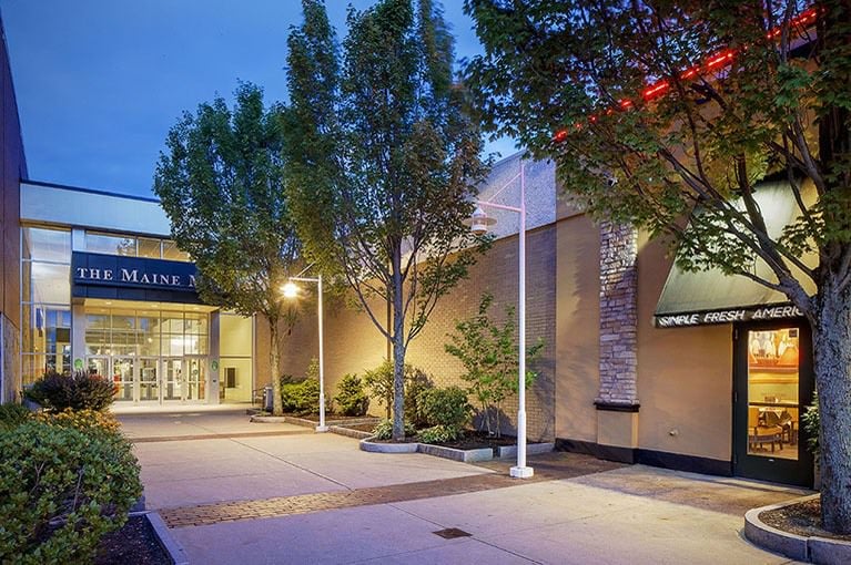 Mane Mall - Gallery Photo 4