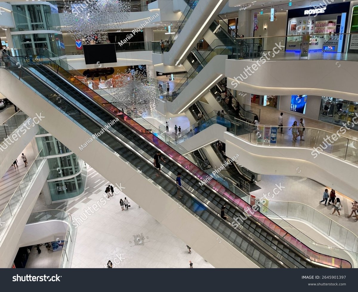 Hanoi Centre Retail Podium - Gallery Photo 2