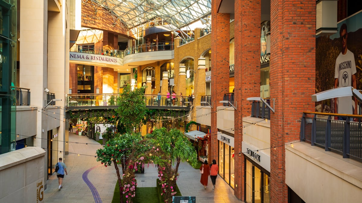 Victoria Square - Gallery Photo 5