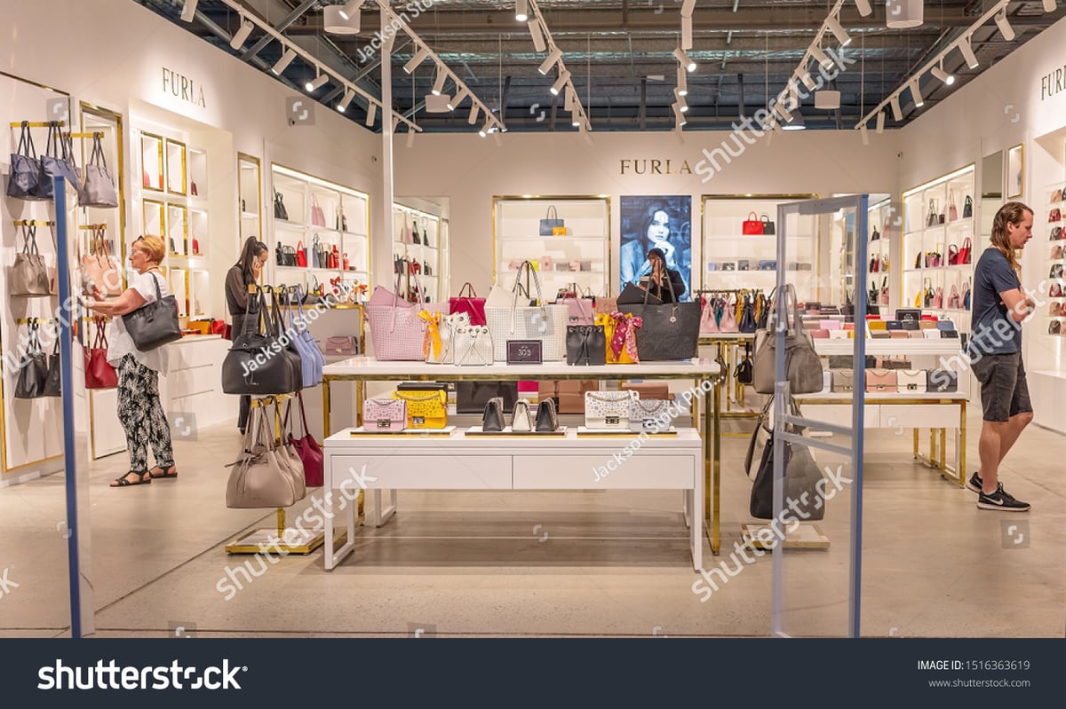 Dfo Brisbane - Gallery Photo 5