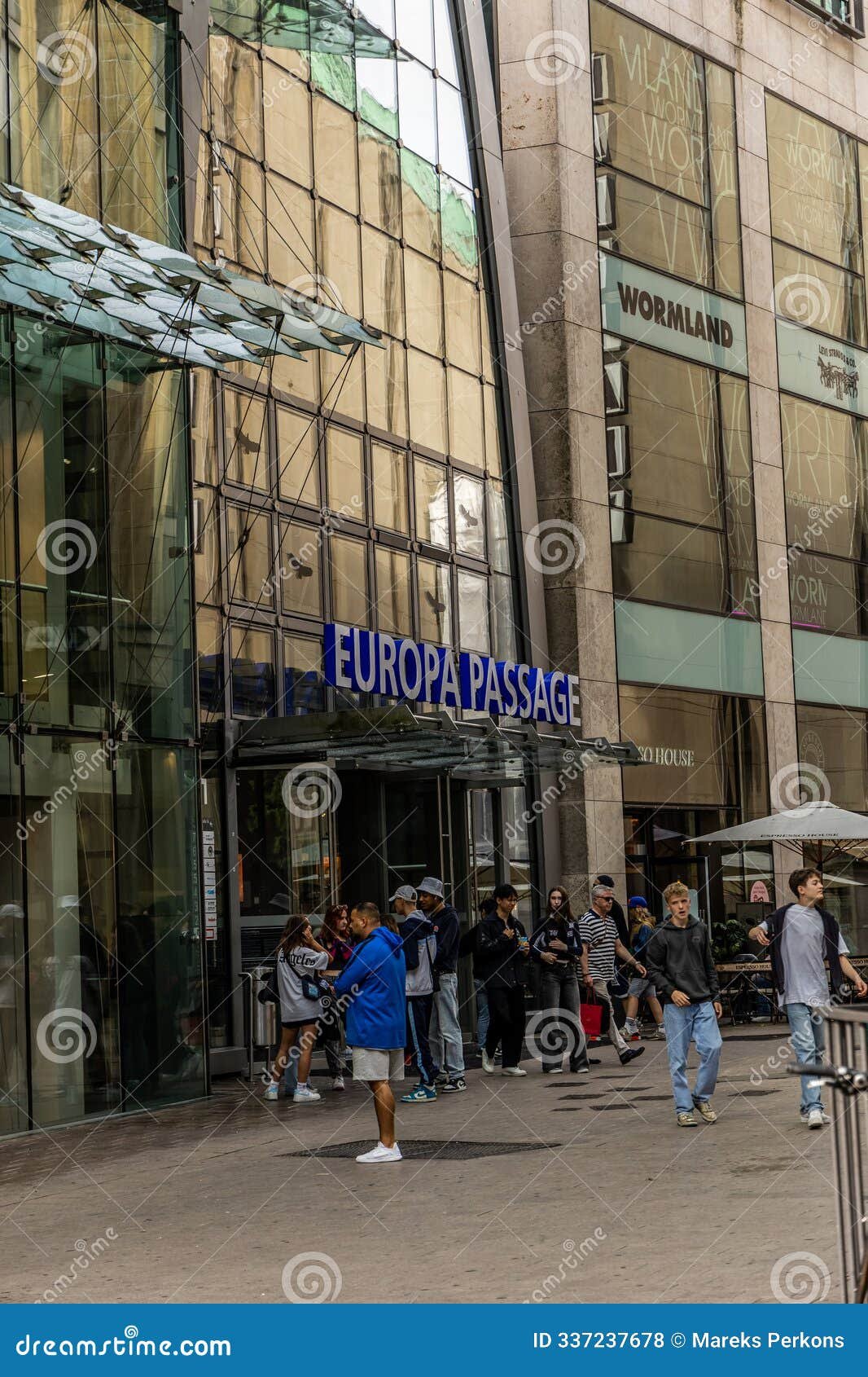Europa Passage - Gallery Photo 24