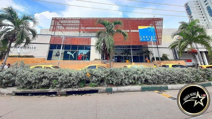 Centro Comercial Caribe Plaza - Gallery Photo 5