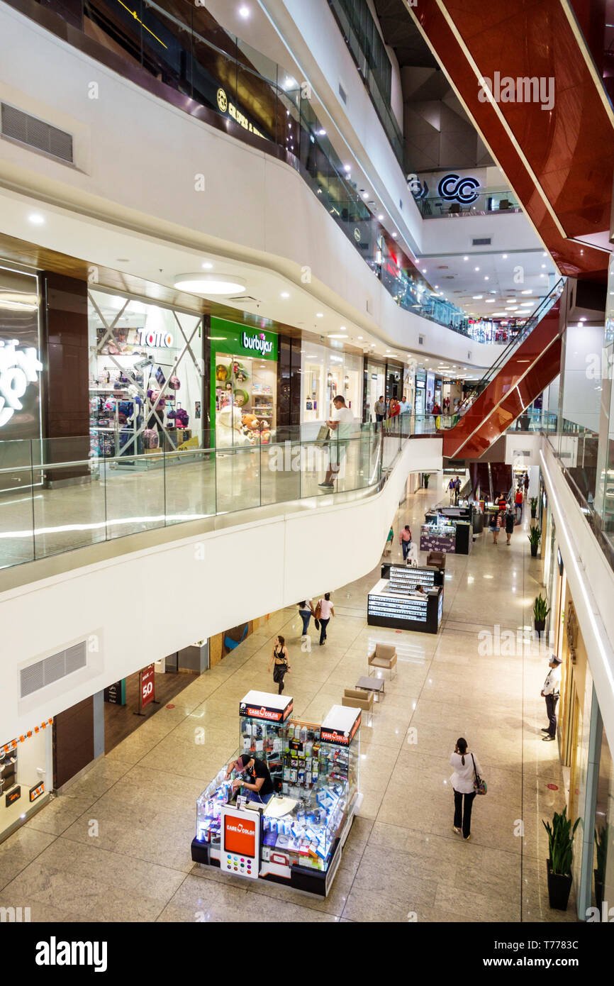 Centro Comercial Plaza Bocagrande - Gallery Photo 1