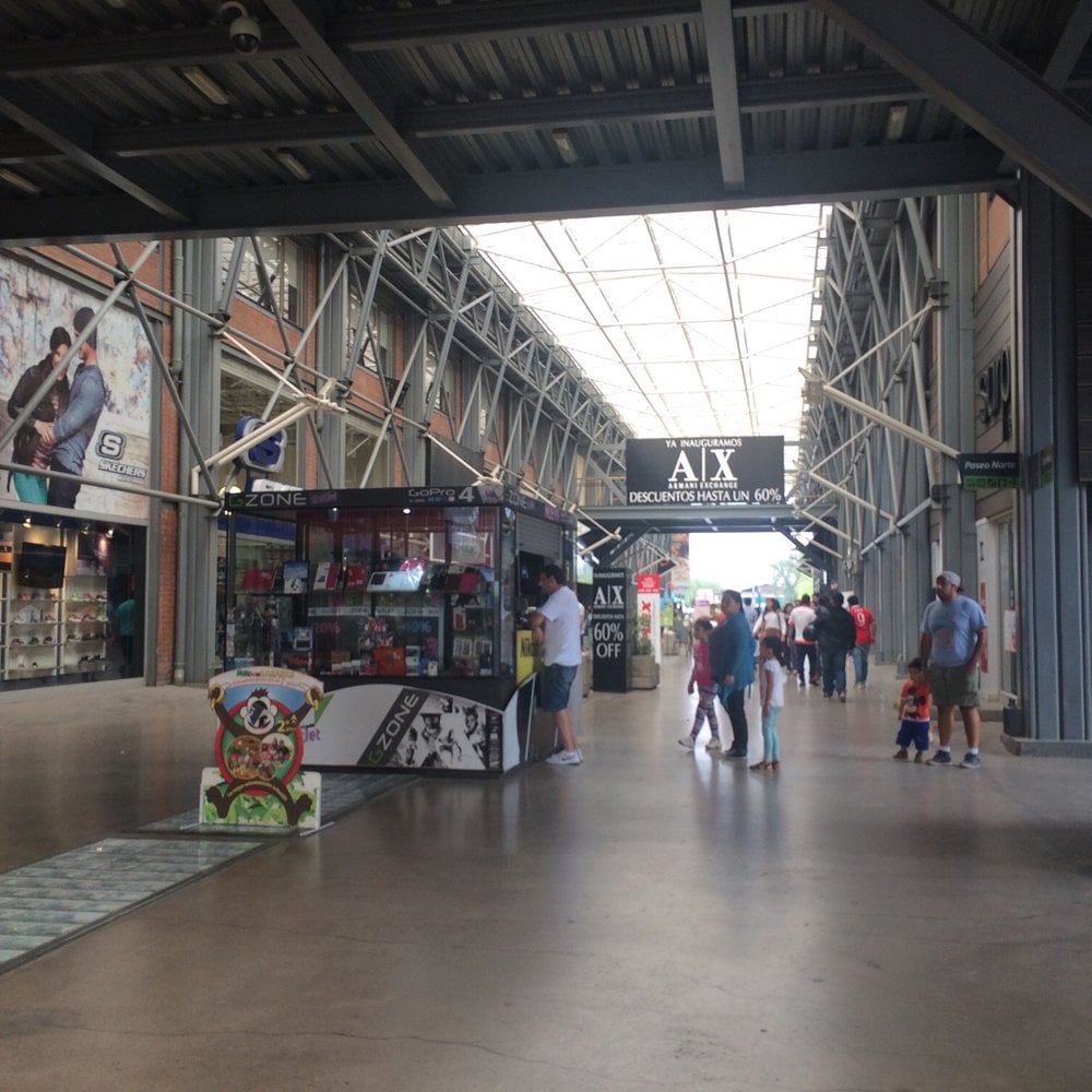 Vivo Premium Outlet Viña Del Mar - Gallery Photo 4
