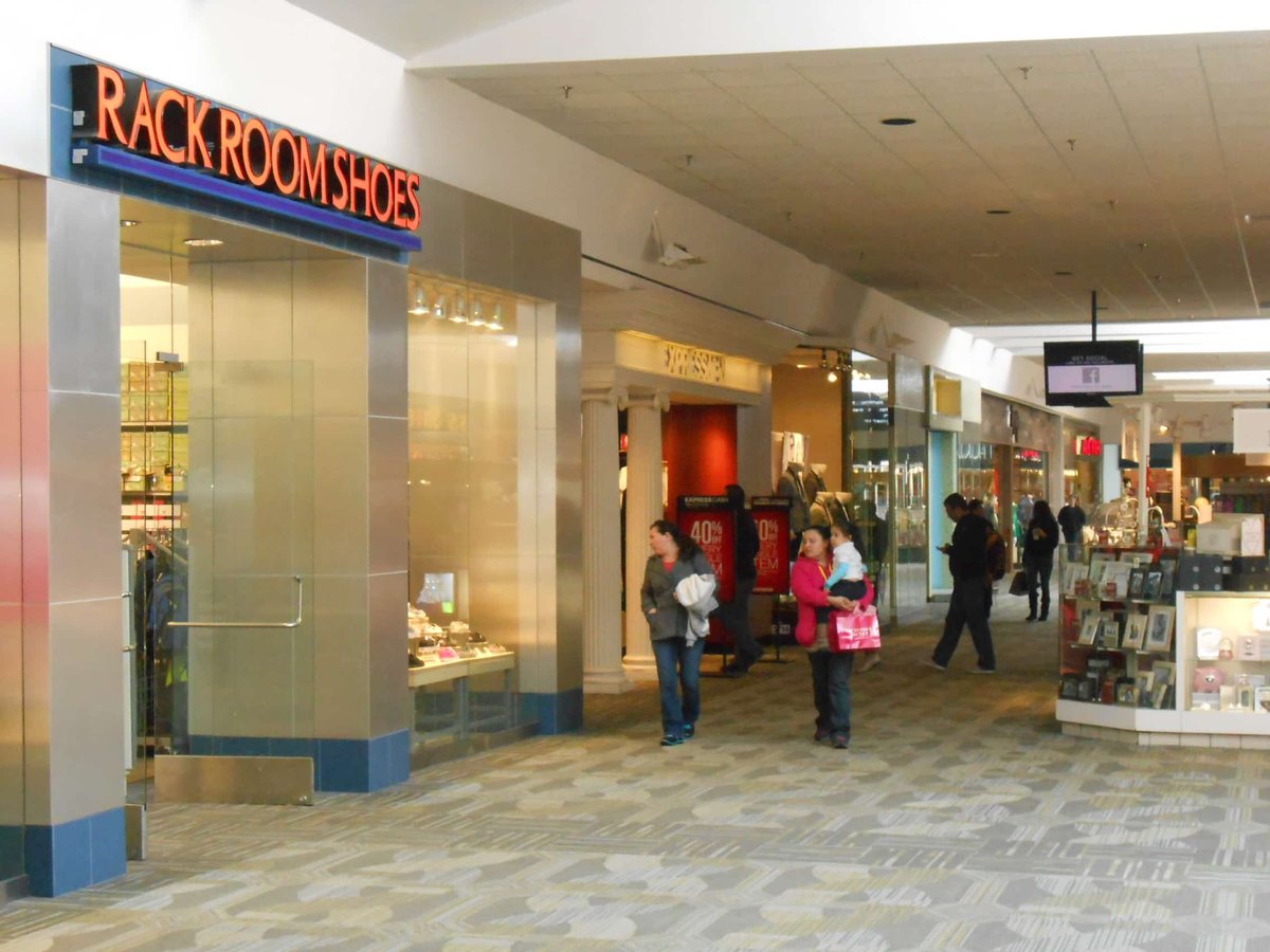 Irving Mall - Gallery Photo 9