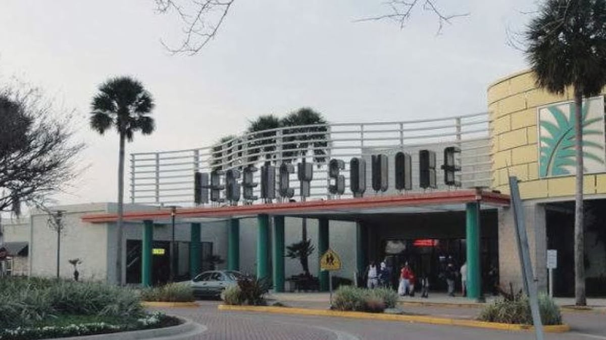 Regency Square - Gallery Photo 6