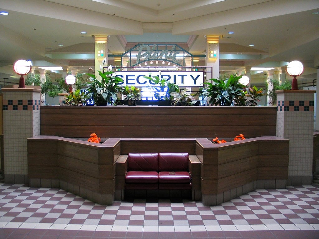Summit Place Mall - Gallery Photo 3