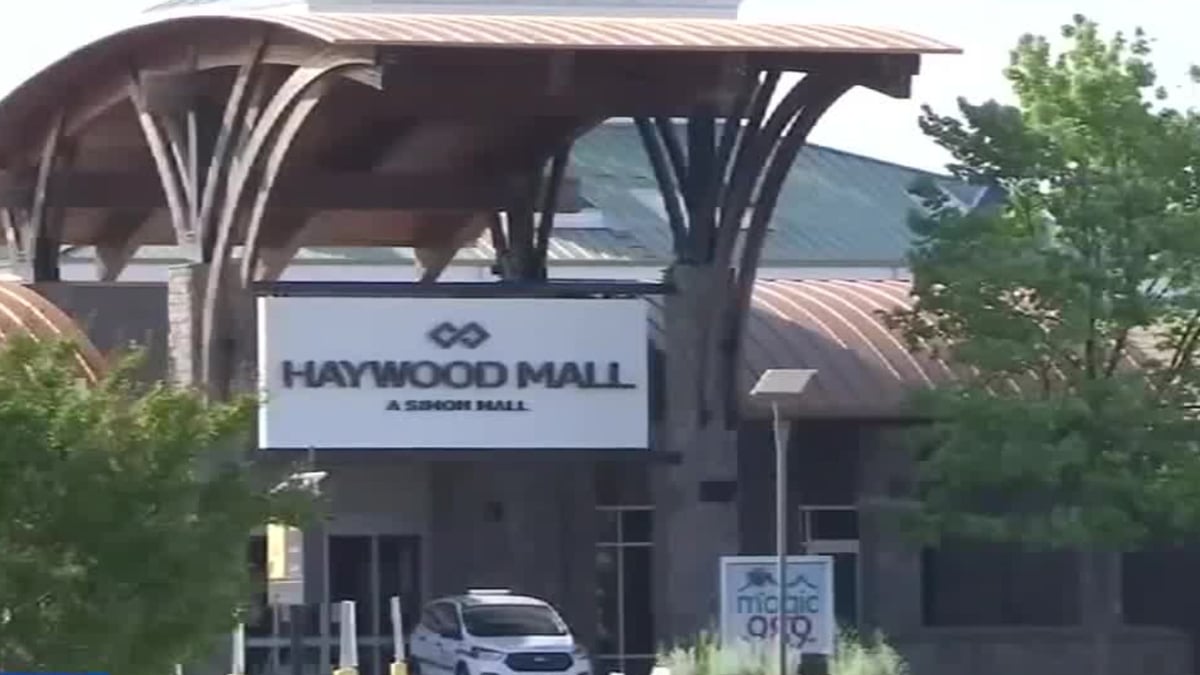 Haywood Mall - Gallery Photo 1