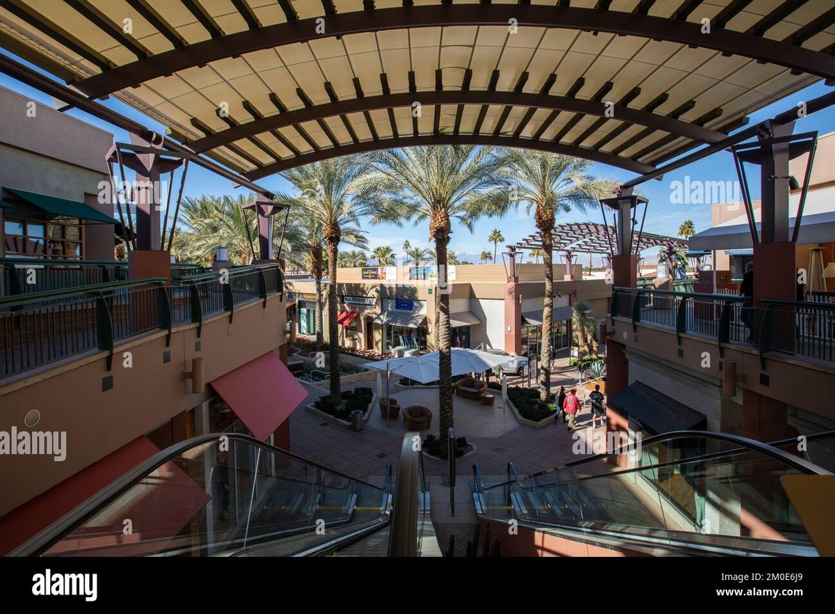 Mall Paseo Del Valle - Gallery Photo 3