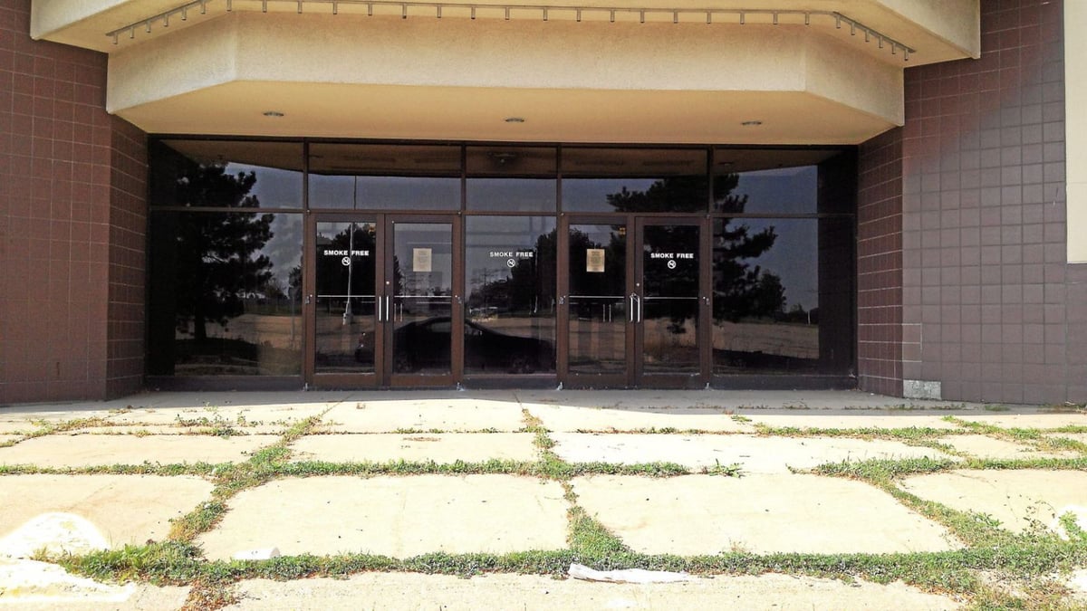 Summit Place Mall - Gallery Photo 9