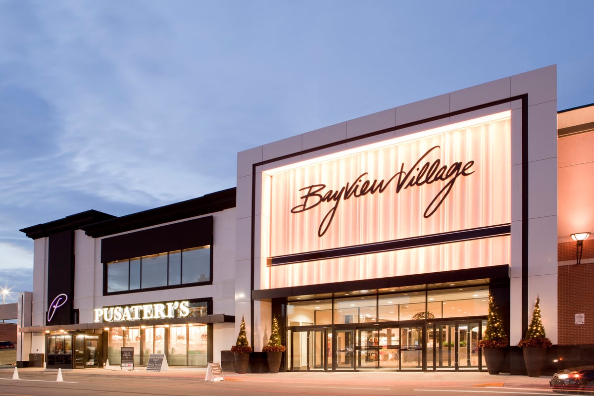 Bayview Village Shopping Centre - Gallery Photo 6