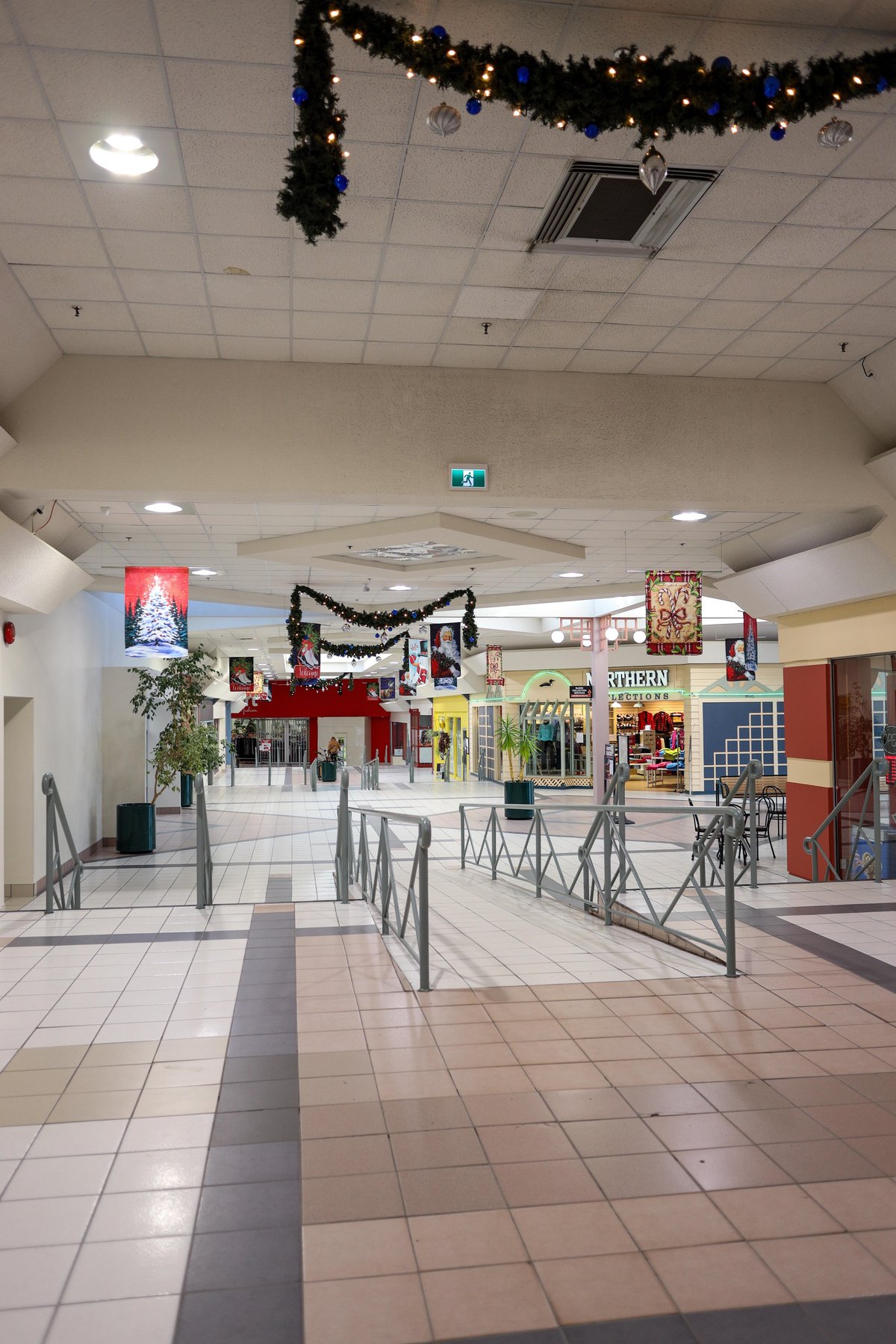 Brookside Mall - Gallery Photo 3