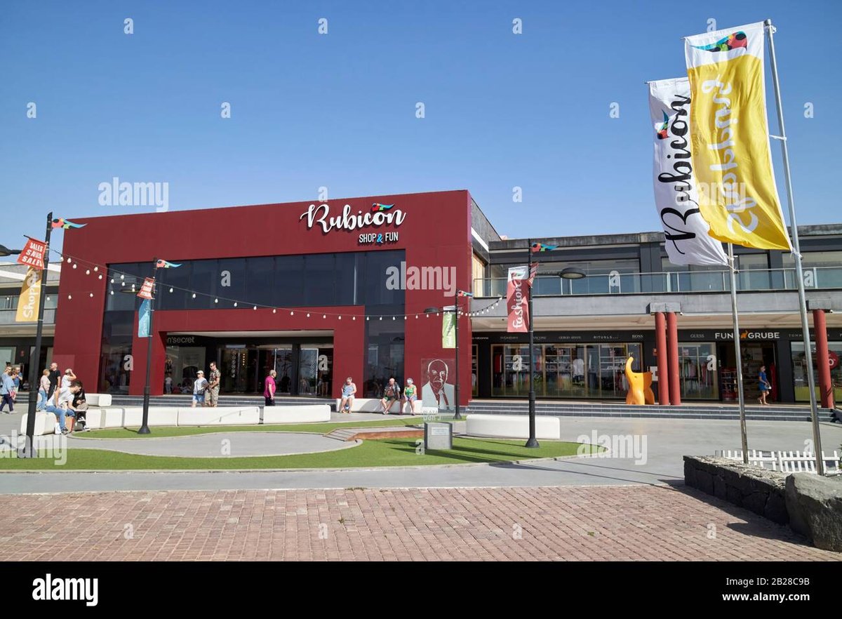 Centro Comercial Tamarindo - Gallery Photo 14