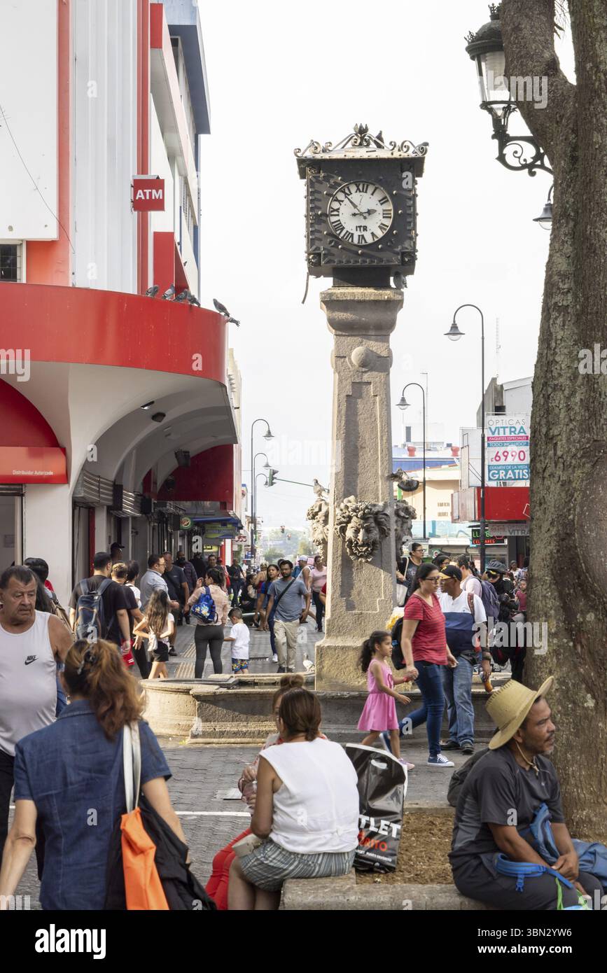 Plaza Desamparados - Gallery Photo 7