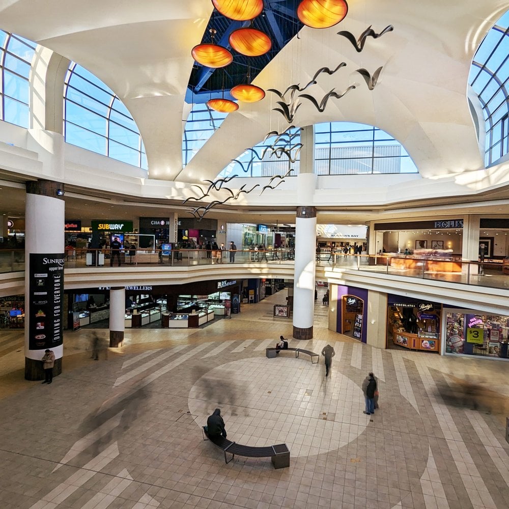 Deer Ridge Shopping Centre - Gallery Photo 1