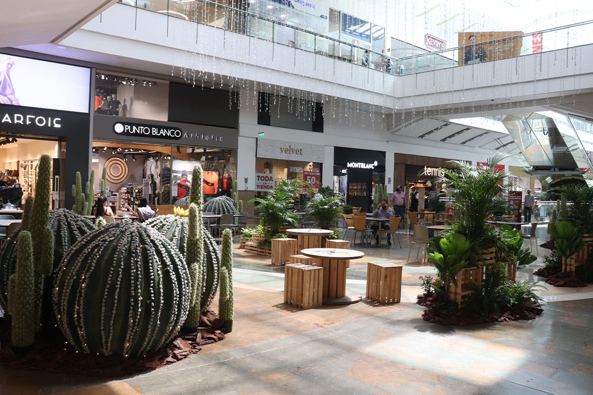 Centro Comercial El Tesoro - Gallery Photo 13